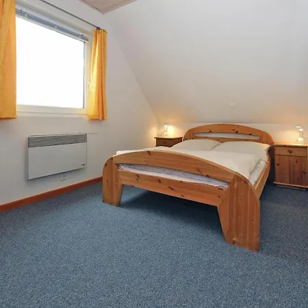 Holiday home In For 9 Person, Cleaning Included Mirow
